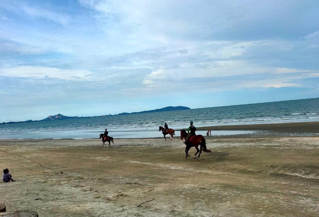 Apartment Dipantai Timurbay Seaview Grdfloor Private Kuantan